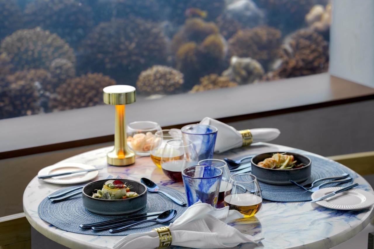 Oblu Select Lobigili - Premium All-Inclusive With Free Transfers Malé Eksteriør billede