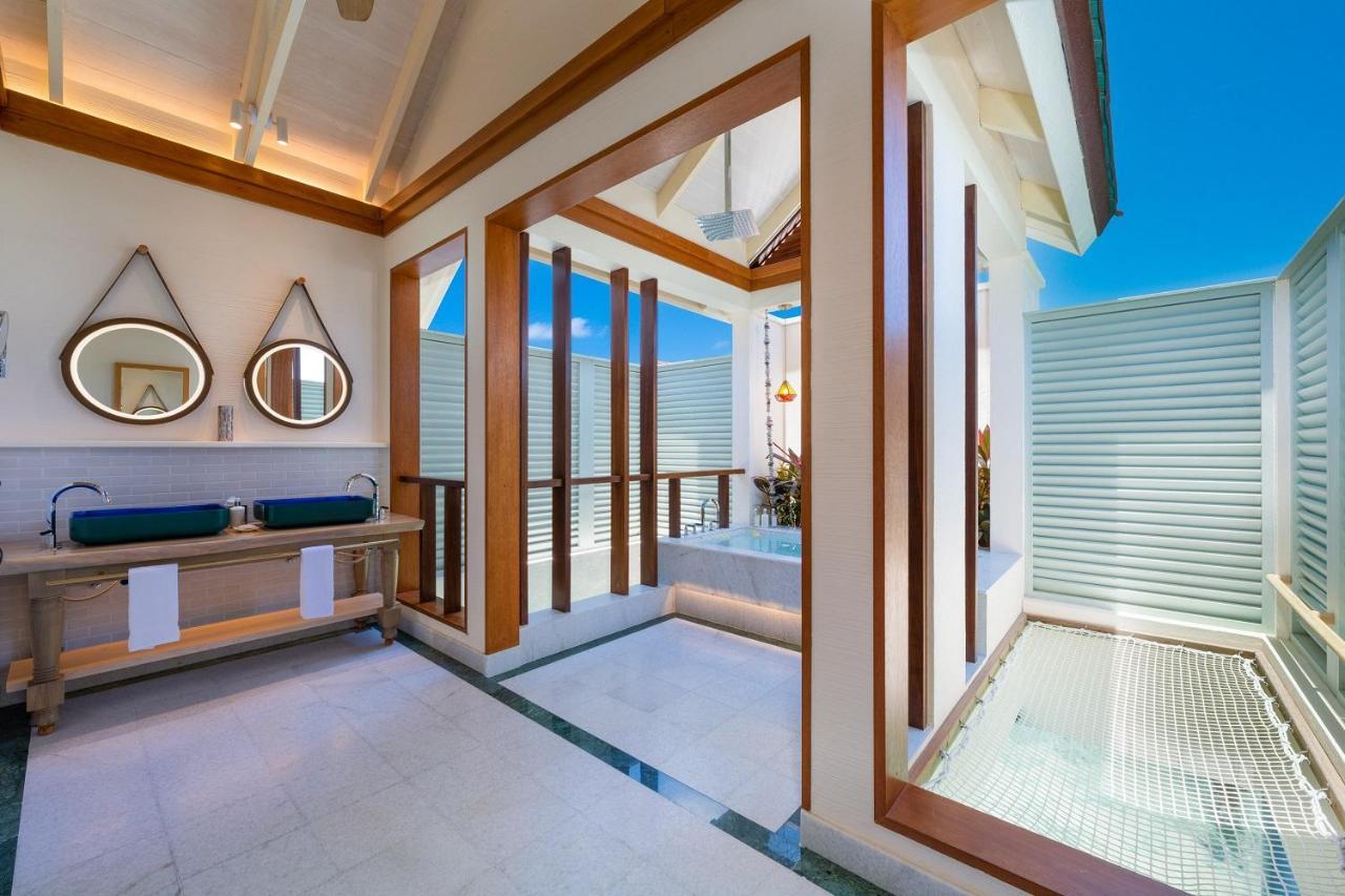 Oblu Select Lobigili - Premium All-Inclusive With Free Transfers Malé Eksteriør billede