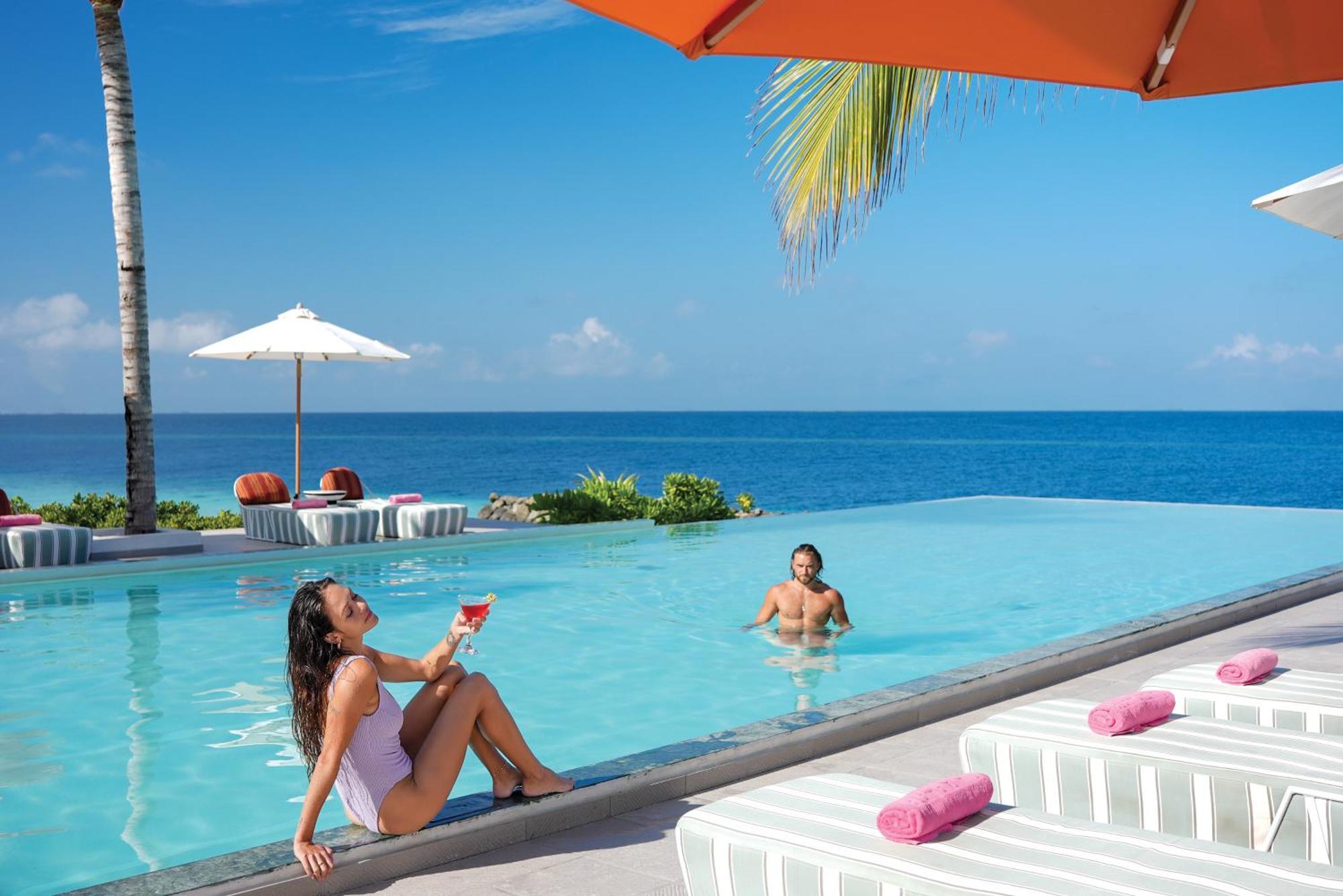 Oblu Select Lobigili - Premium All-Inclusive With Free Transfers Malé Eksteriør billede